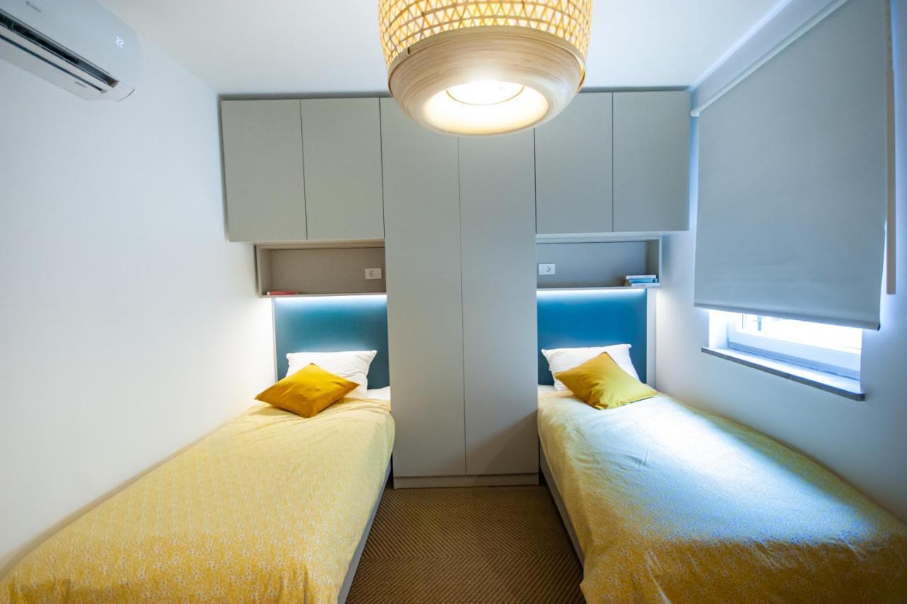 Rainbow Apartment, Копер Экстерьер фото